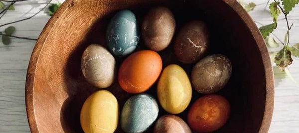 Naturally Dyed Easter Eggs