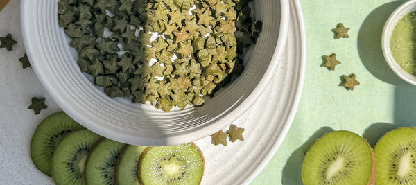 Matcha Crunch Cereal Sweetened with Mānuka Honey: A Bright and Happy Start to Your Morning